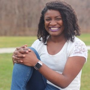 Meet your Posher, Rochelle